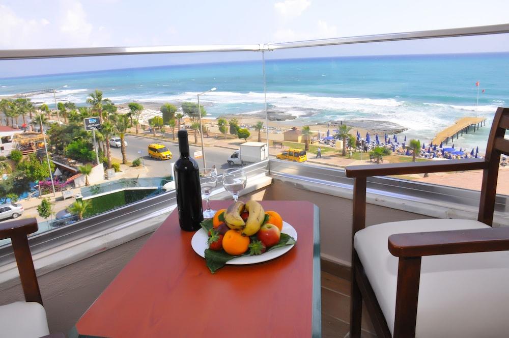 Club Bayar Beach Hotel Alanya Buitenkant foto