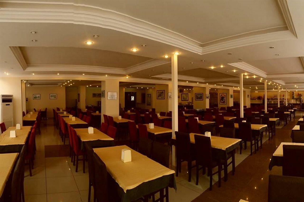 Club Bayar Beach Hotel Alanya Buitenkant foto