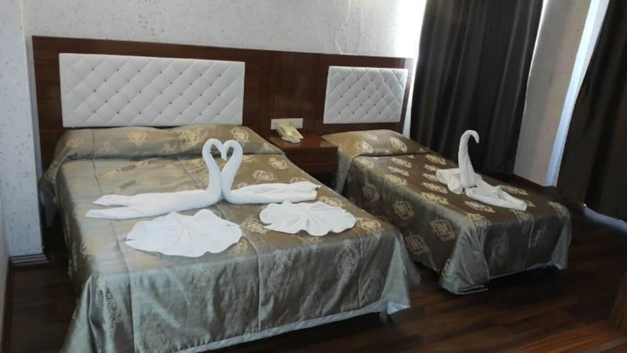 Club Bayar Beach Hotel Alanya Buitenkant foto